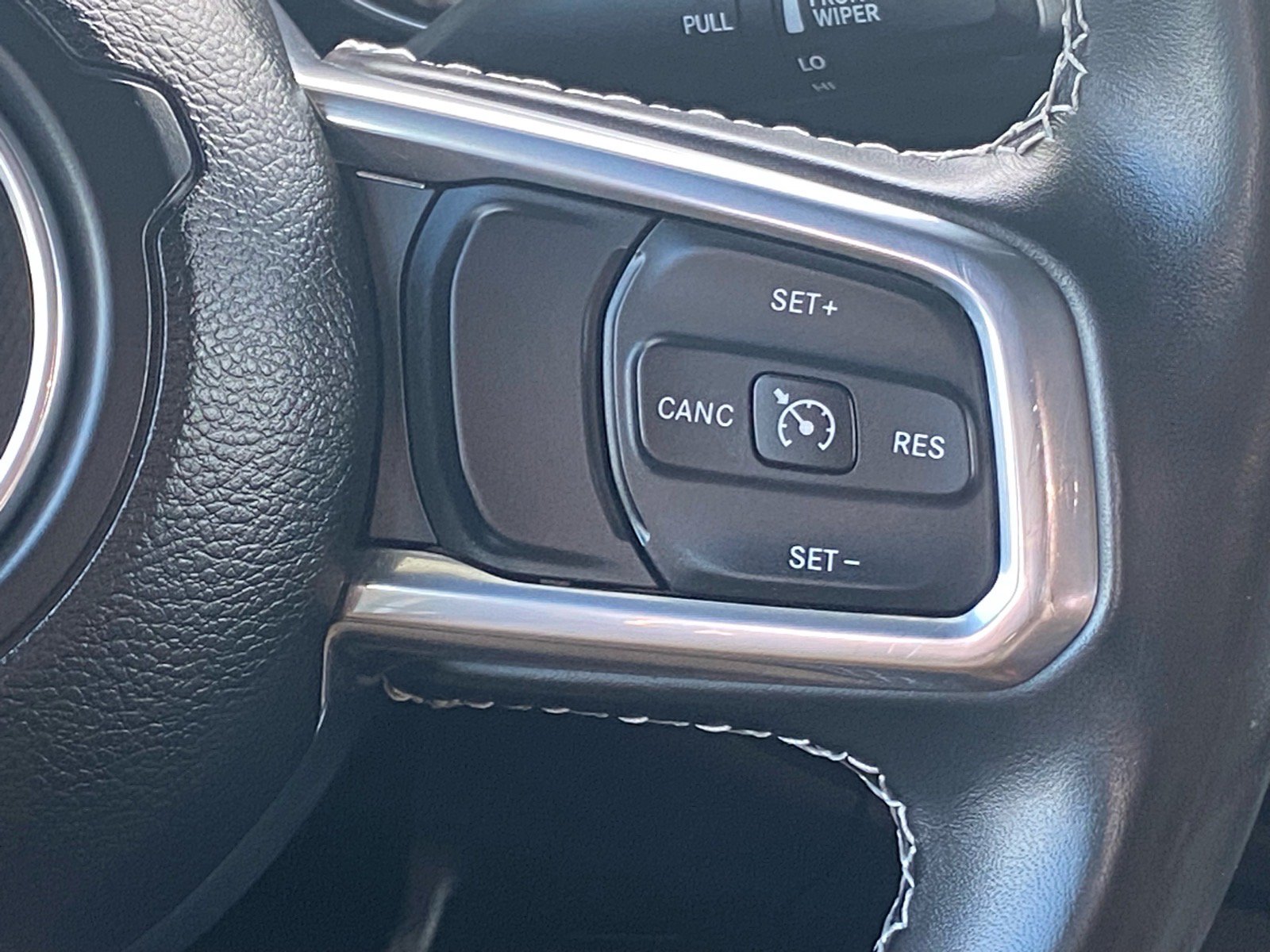 Used 2023 Jeep Wrangler Unlimited Rubicon 4xe w/ Cold Weather Group AWD/4WD image 10