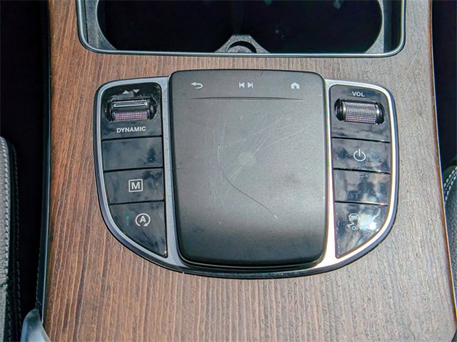 Used 2020 Mercedes-Benz GLC 300 4MATIC image 25