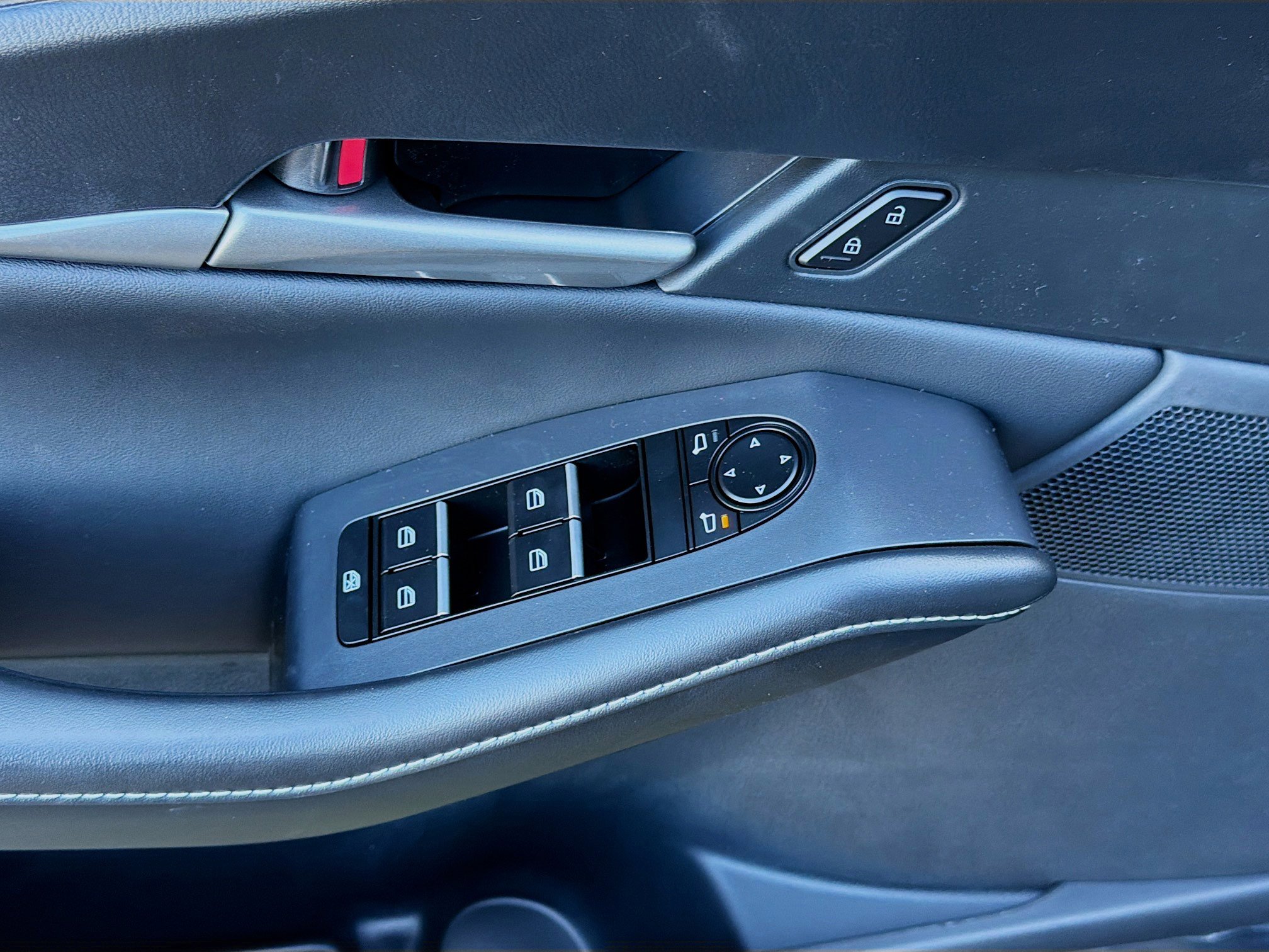 New 2026 MAZDA CX-30 Aire Edition image 23