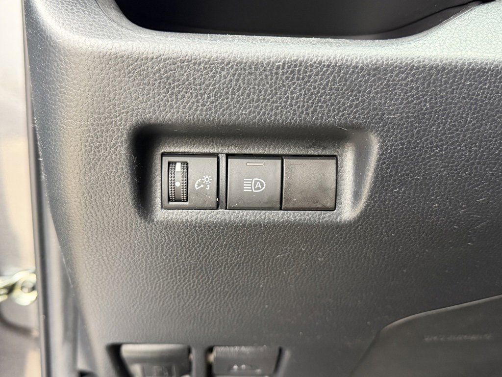 Used 2023 Toyota RAV4 LE image 23