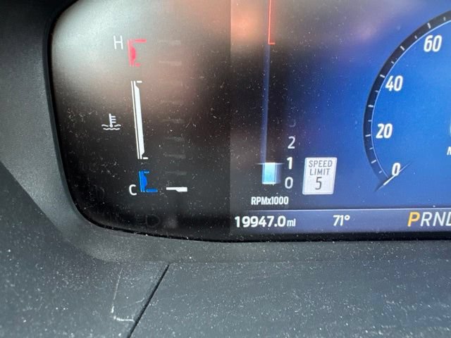 Used 2025 Ford Escape Active w/ Tech Pack #1 AWD/4WD image 2