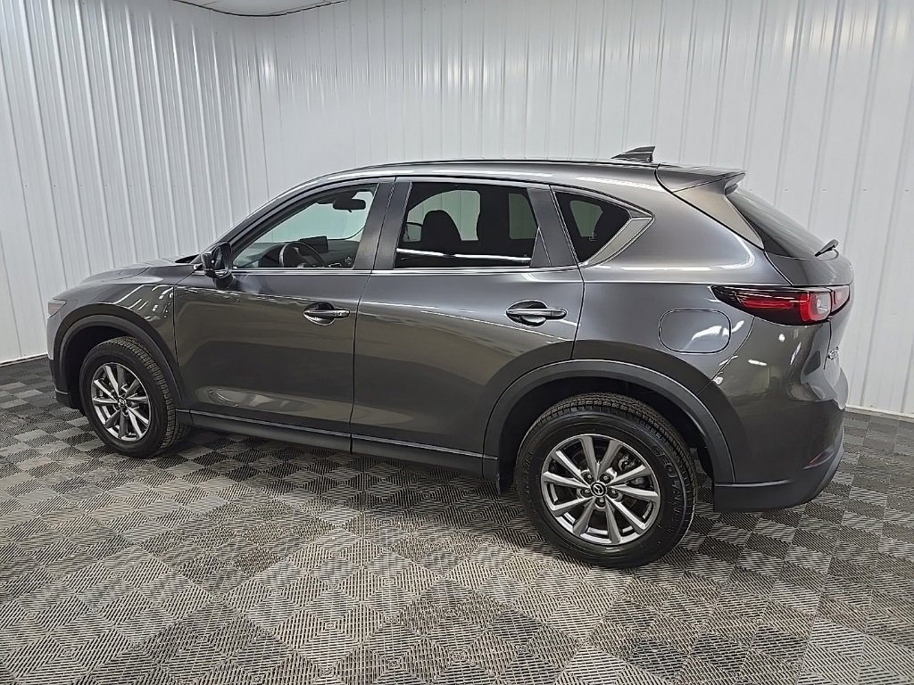Used 2023 MAZDA CX-5 AWD 2.5 S w/ Select Package image 4