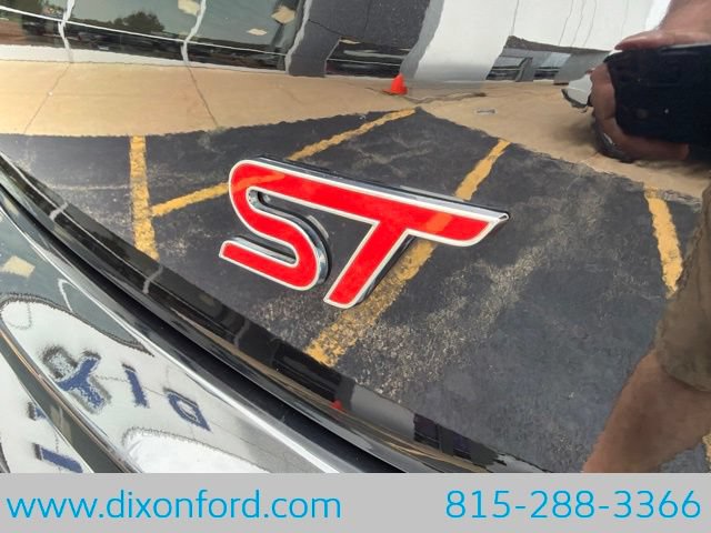 Used 2019 Ford Edge ST w/ Equipment Group 401A AWD/4WD image 33