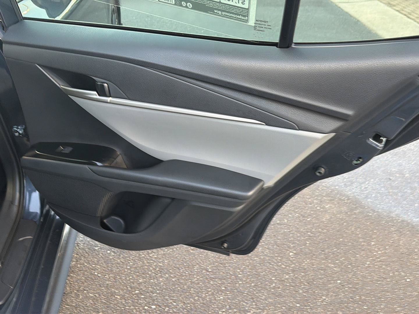 New 2026 Toyota Camry SE w/ Multimedia Upgrade Package FWD image 15