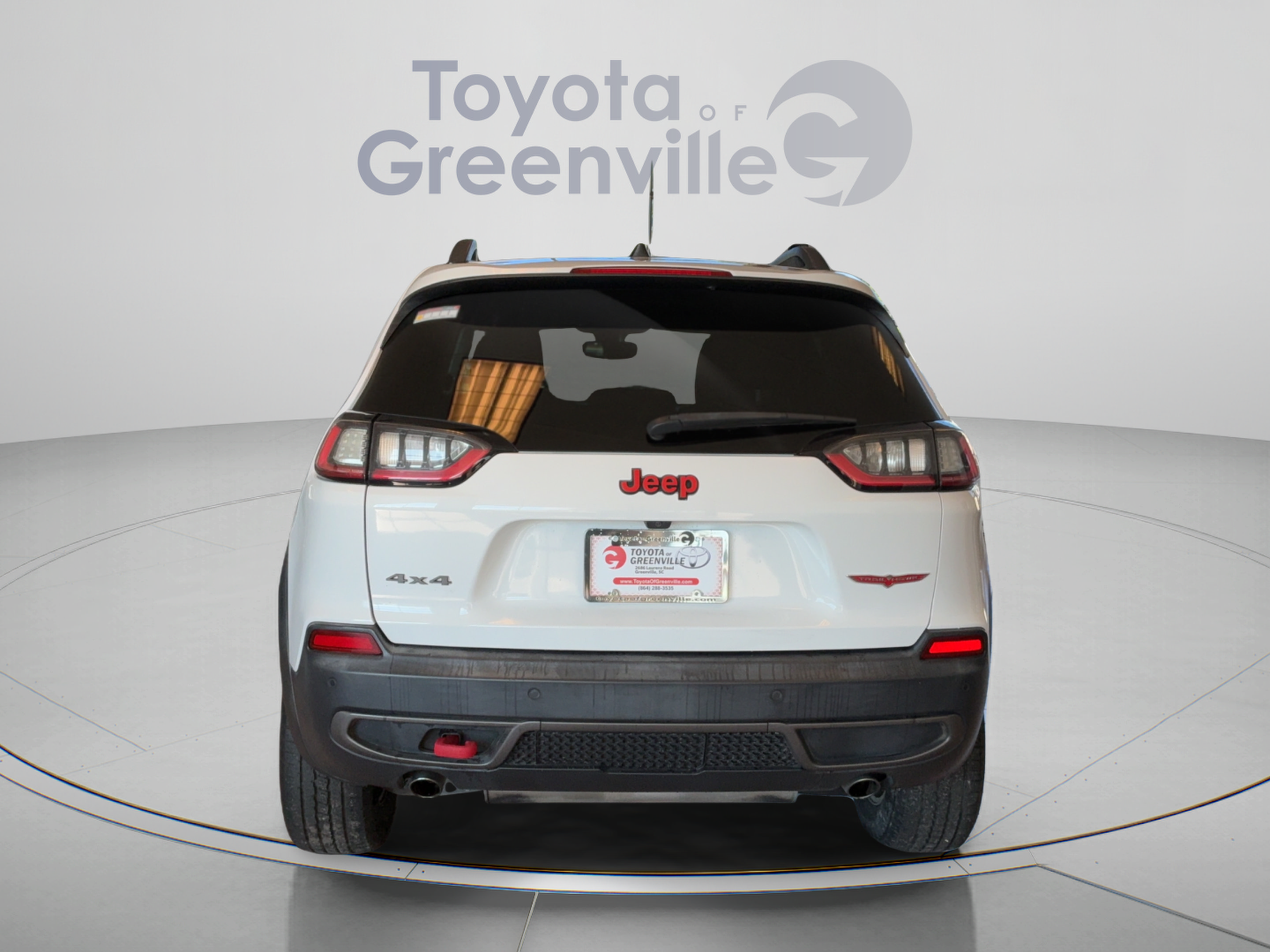 Used 2019 Jeep Cherokee Trailhawk AWD/4WD image 5