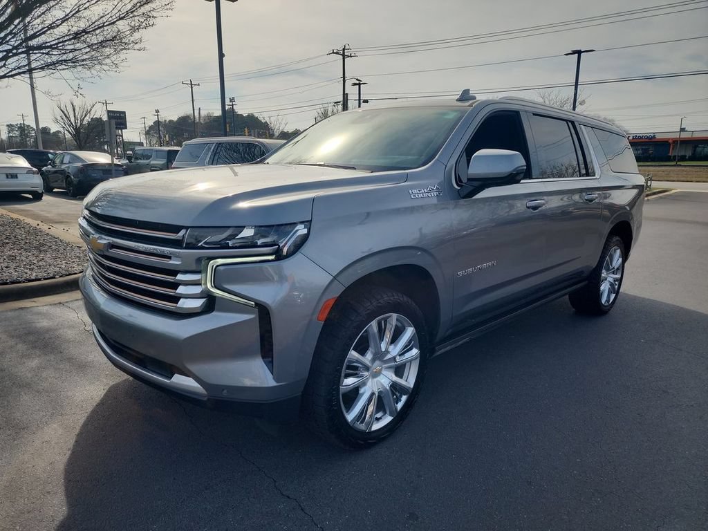 Certified 2023 Chevrolet Suburban High Country AWD/4WD image 4