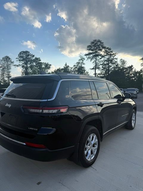 Used 2023 Jeep Grand Cherokee L Limited RWD image 4