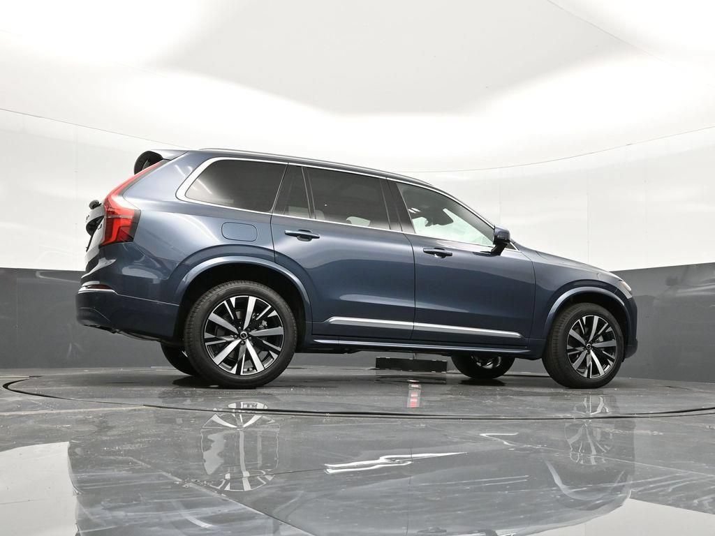 New 2026 Volvo XC90 B6 Core AWD/4WD image 26