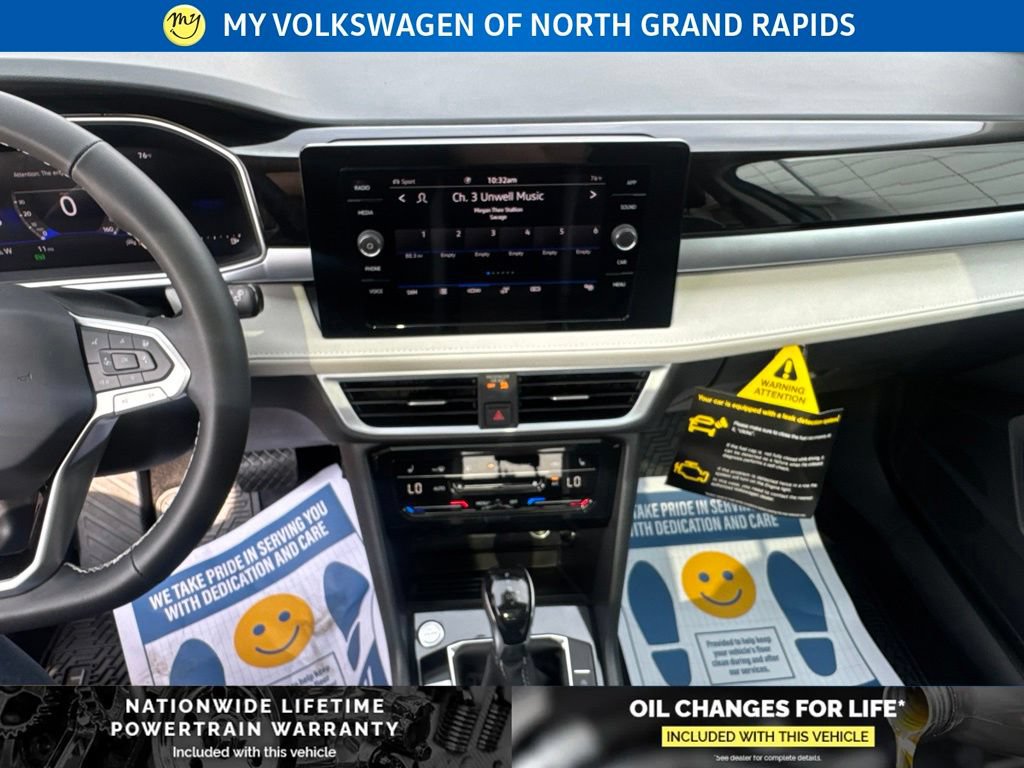 New 2026 Volkswagen Taos SE AWD/4WD image 19