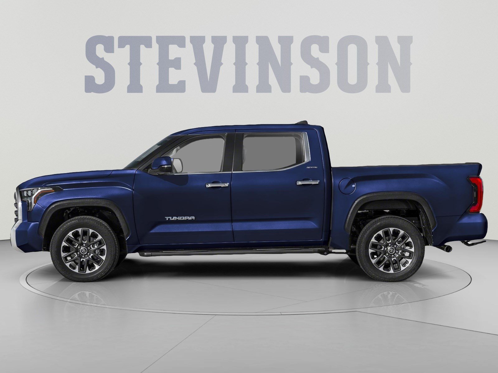Used 2024 Toyota Tundra Limited AWD/4WD image 3