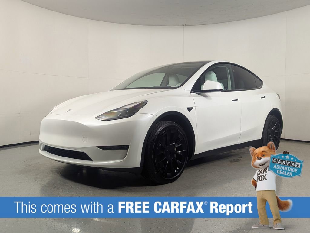 Used 2023 Tesla Model Y Long Range image 3