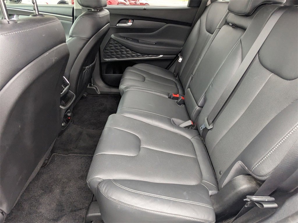 Used 2020 Hyundai Santa Fe Limited image 18