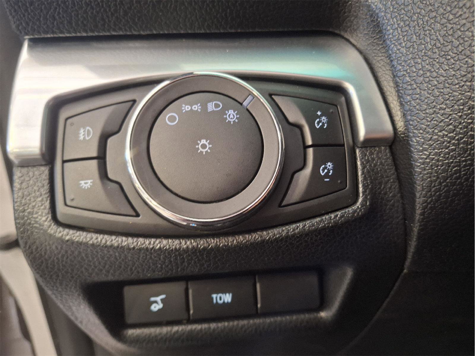 Used 2016 Ford Explorer Sport w/ Equipment Group 401A AWD/4WD image 20