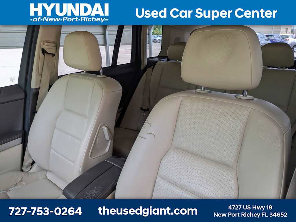 Used 2014 Mercedes-Benz GLK 350 4MATIC image 7