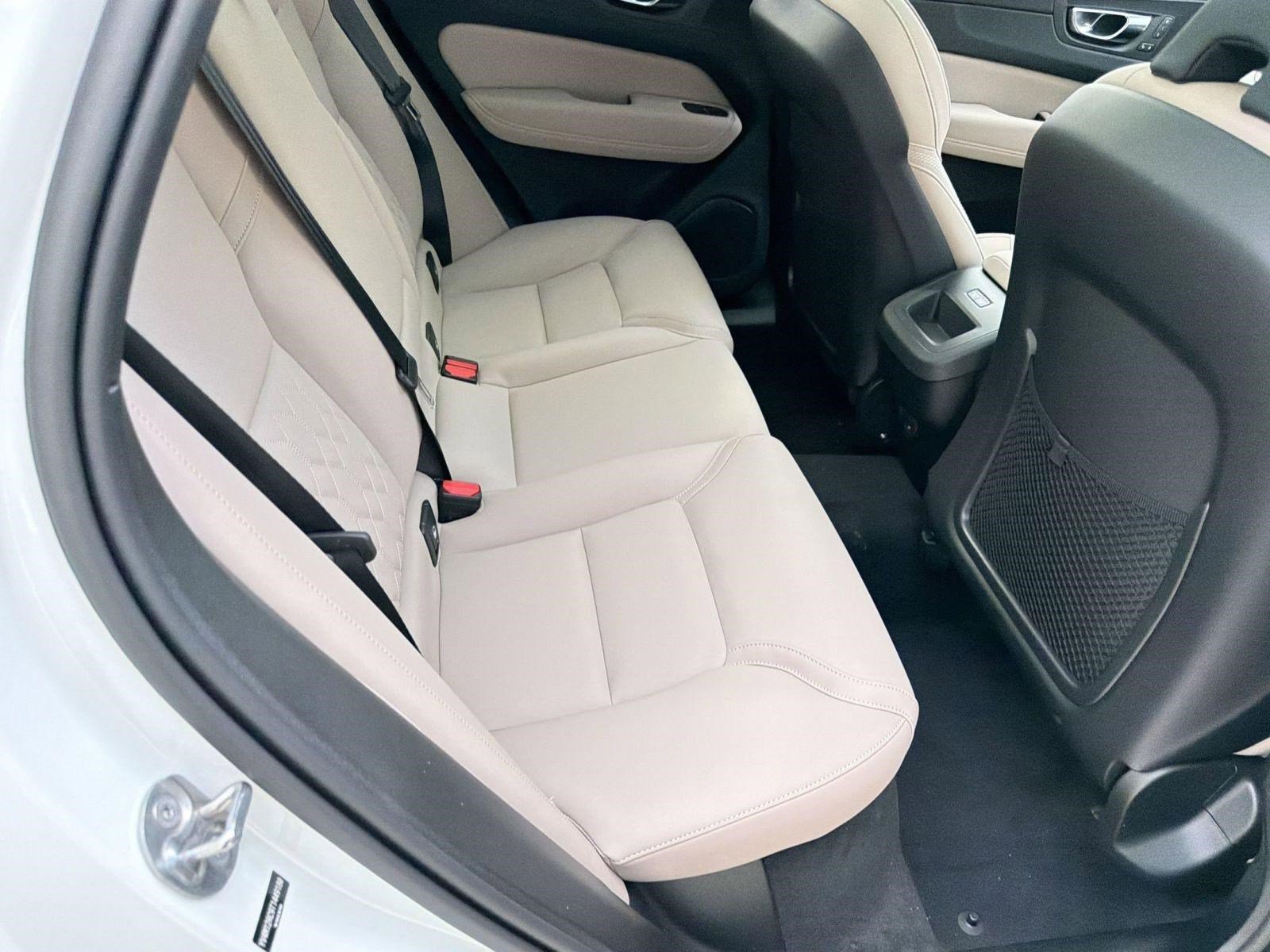 New 2026 Volvo XC60 B5 Plus w/ Protection Package Premier image 28