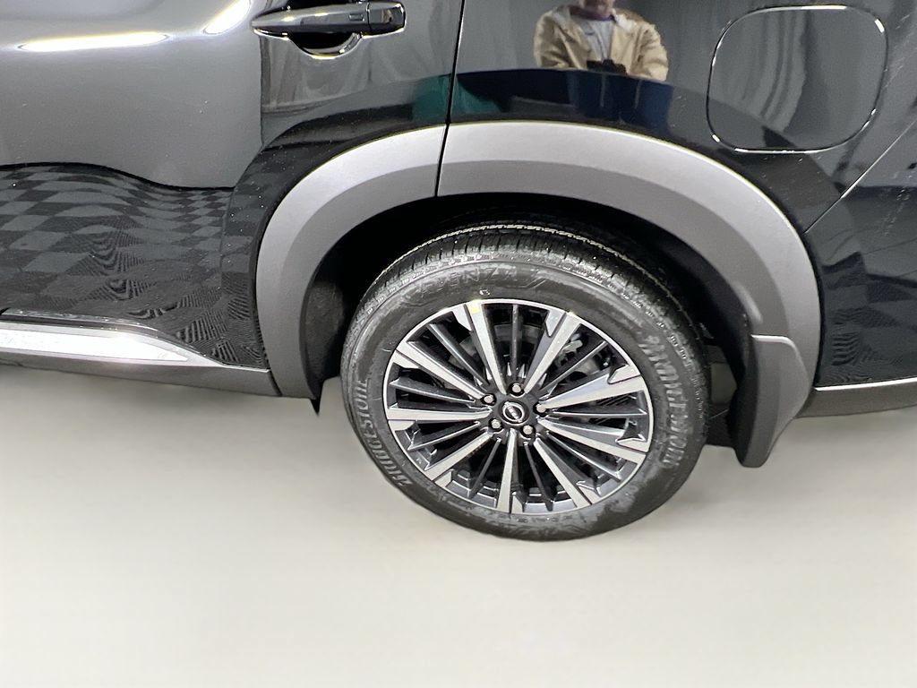 New 2026 Nissan Pathfinder Platinum AWD/4WD image 26