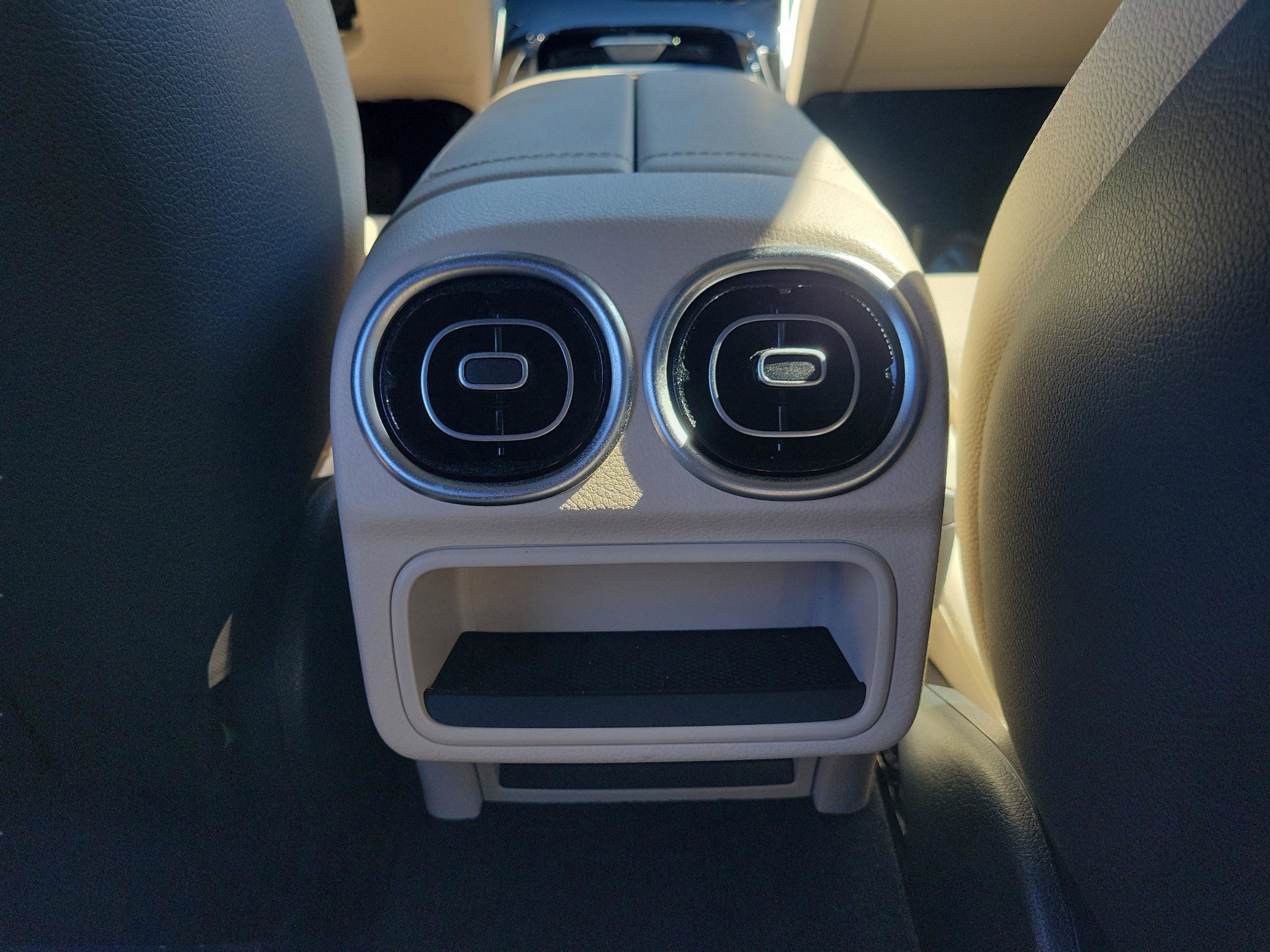 Used 2025 Mercedes-Benz C 300 C 300 image 23