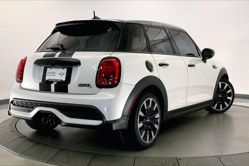 Used 2024 MINI Cooper S FWD image 12