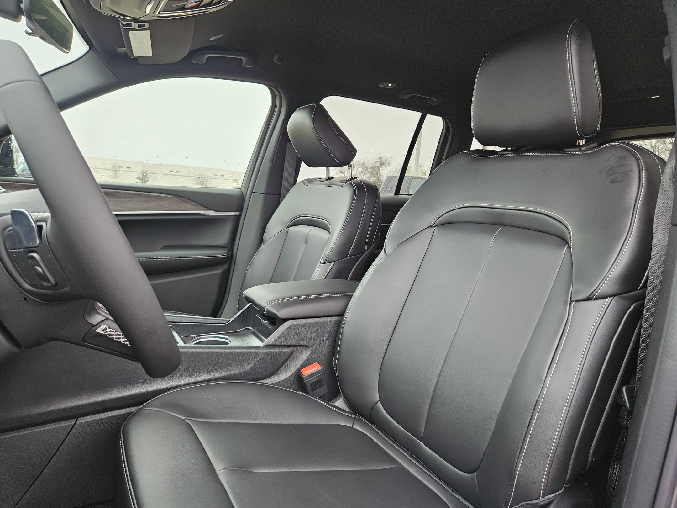 New 2026 Jeep Grand Cherokee Limited image 12
