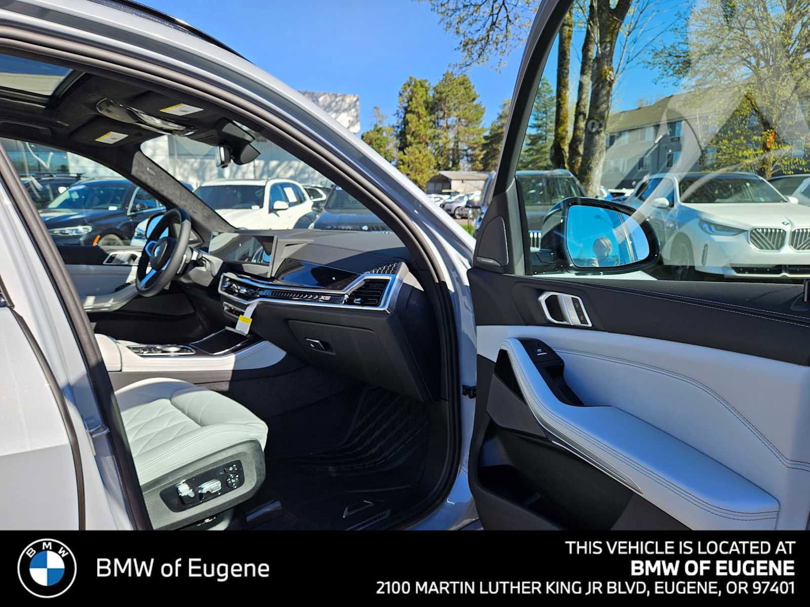 New 2026 BMW X5 xDrive40i w/ M Sport Package image 10