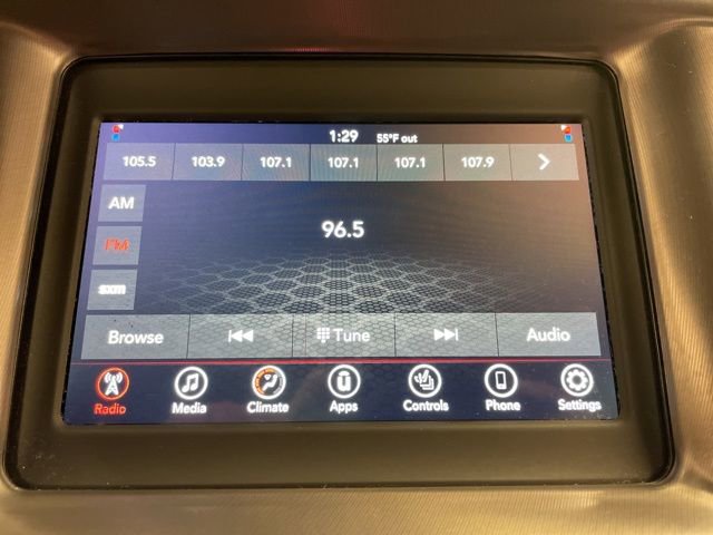 Used 2021 Dodge Charger SXT w/ Blacktop Package image 22