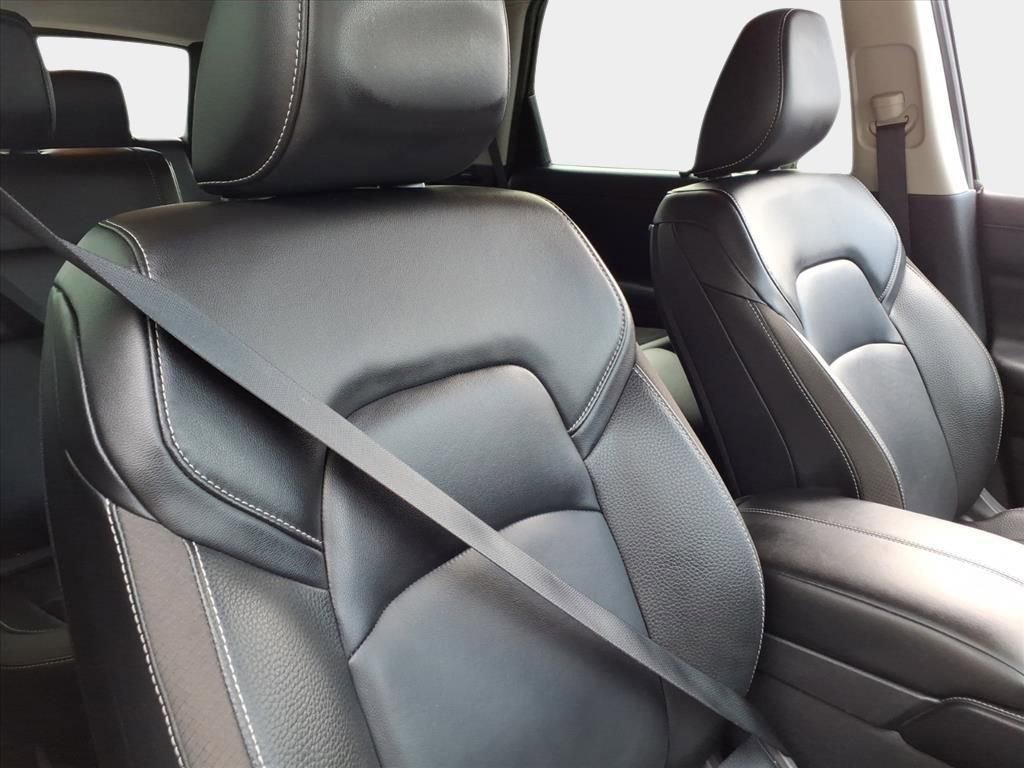 Used 2024 Nissan Pathfinder SL image 19