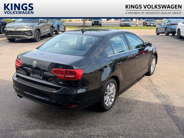 Used 2015 Volkswagen Jetta SE FWD image 5