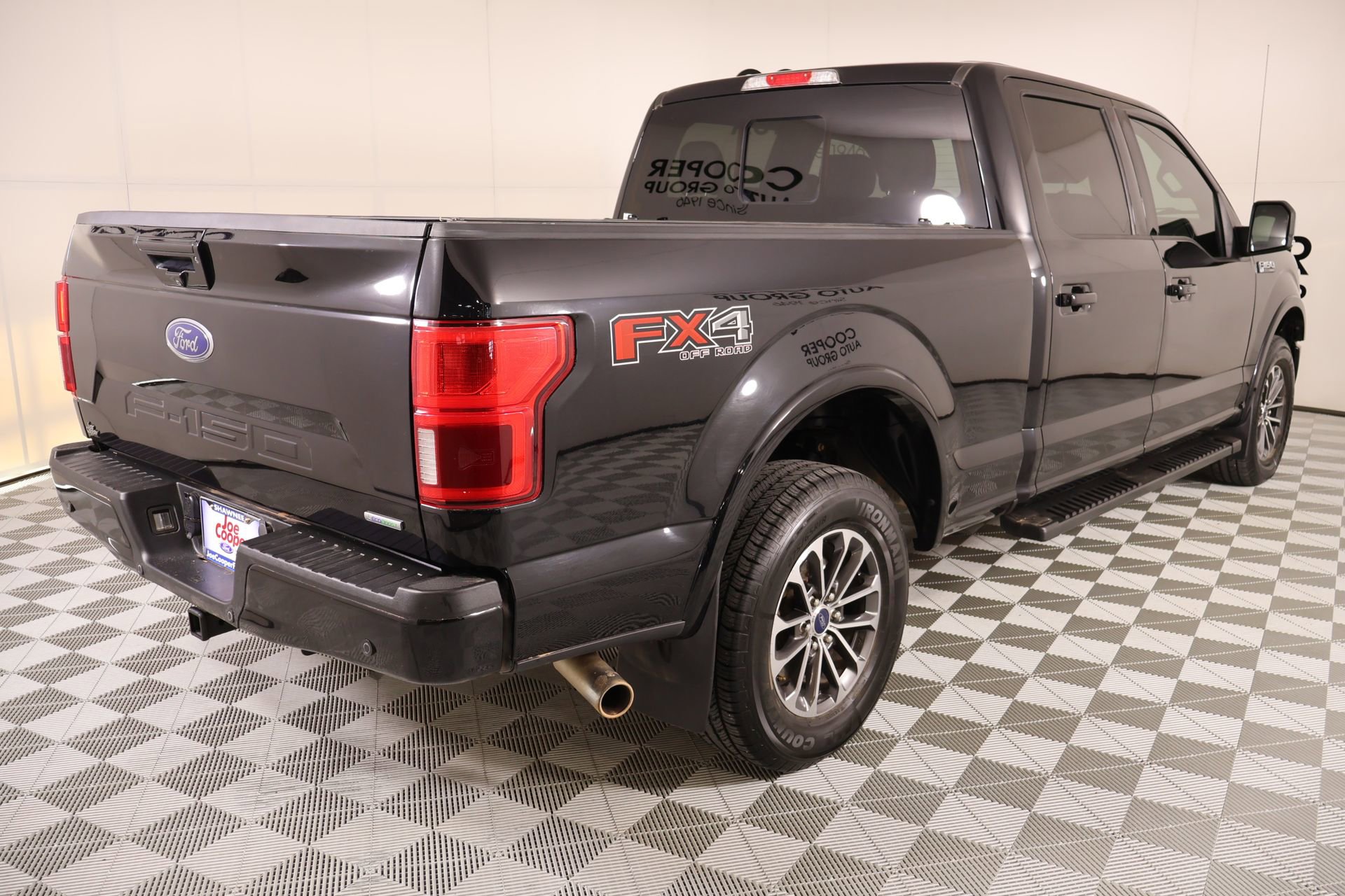 Used 2019 Ford F150 Lariat w/ Equipment Group 502A Luxury AWD/4WD image 22