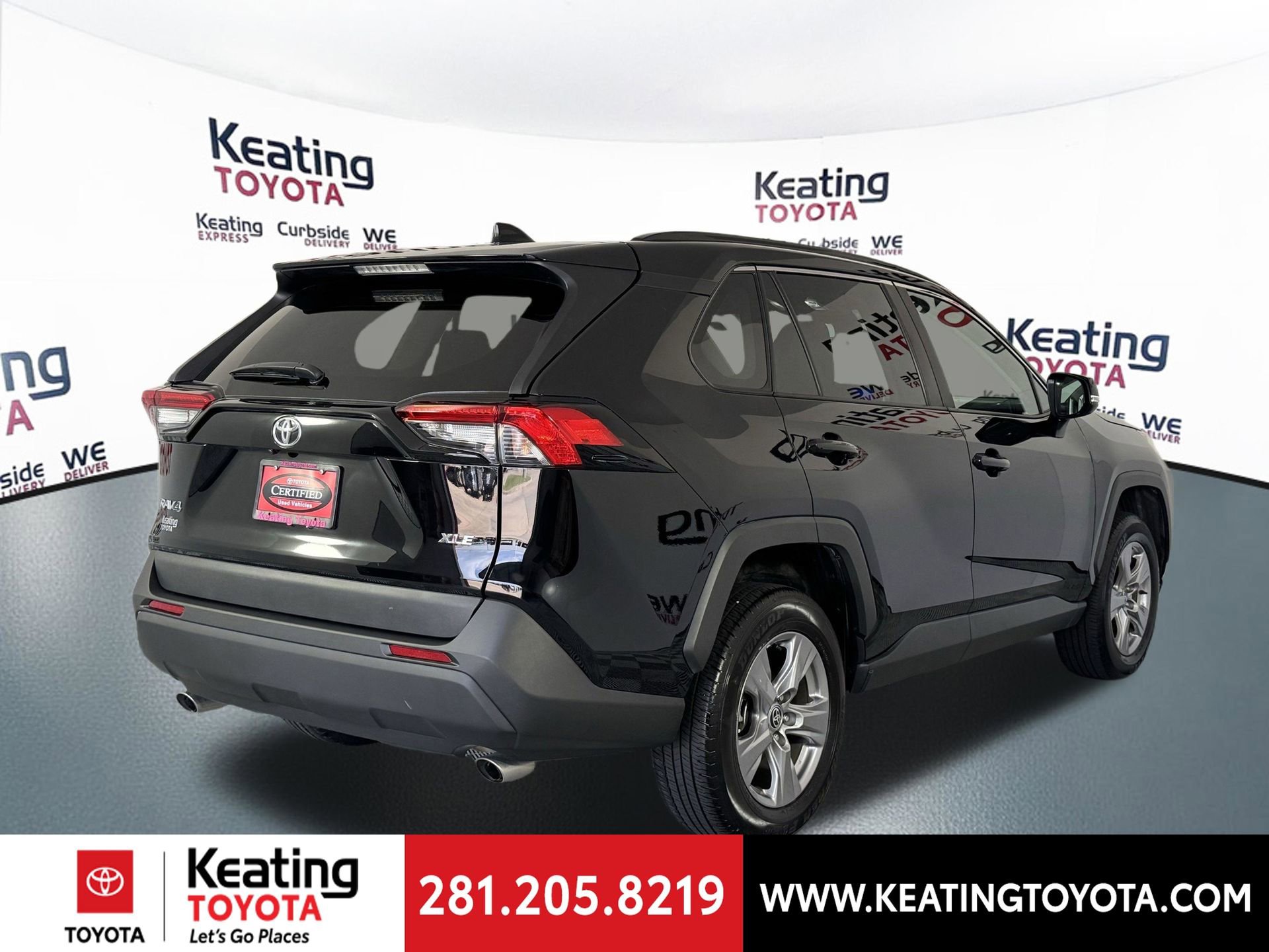 Certified 2025 Toyota RAV4 XLE FWD image 6