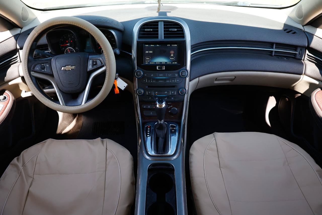 Used 2013 Chevrolet Malibu LT w/ Power Convenience Package FWD image 2
