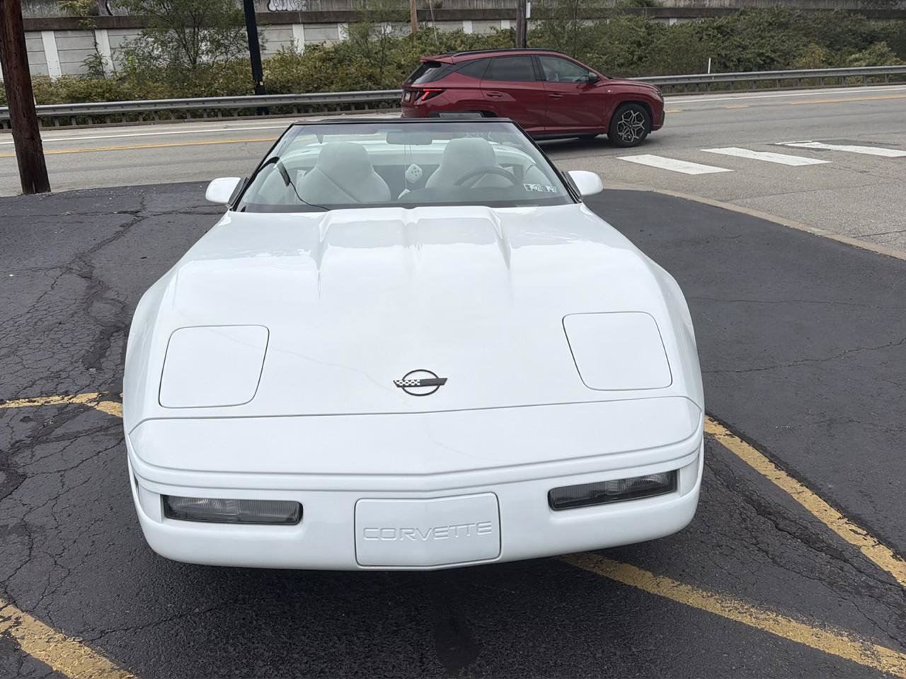 Used 1996 Chevrolet Corvette Convertible RWD image 4