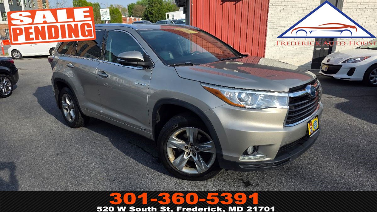 Used 2016 Toyota Highlander Limited Platinum AWD/4WD image 1