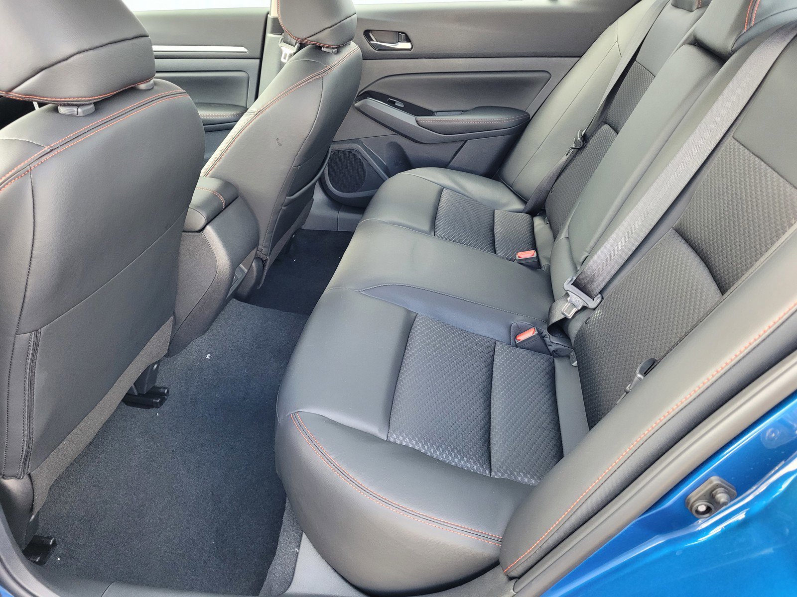 New 2025 Nissan Altima 2.5 SR image 7