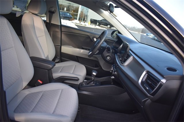 Used 2022 Kia Rio S image 12
