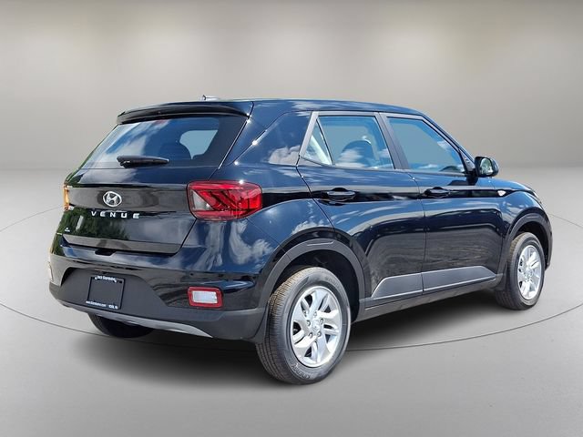 New 2026 Hyundai Venue SE FWD image 7