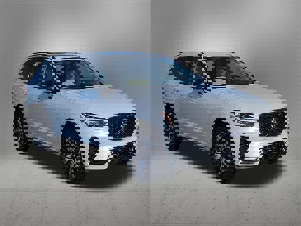 Used 2025 Volvo XC60 T8 Core w/ Protection Package Premier image 8