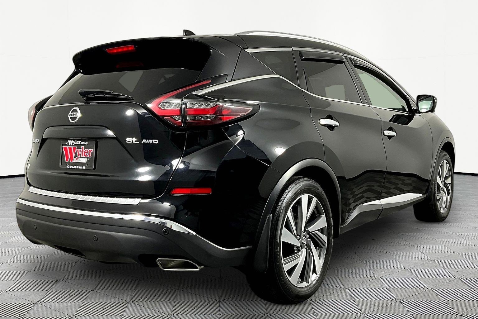 Used 2020 Nissan Murano SL w/ Moonroof Package image 6