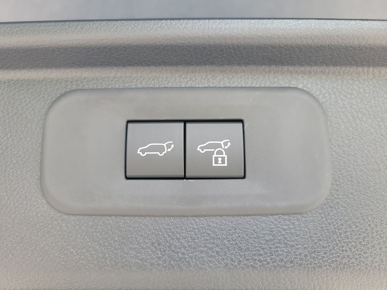 New 2026 Toyota Grand Highlander FWD image 8