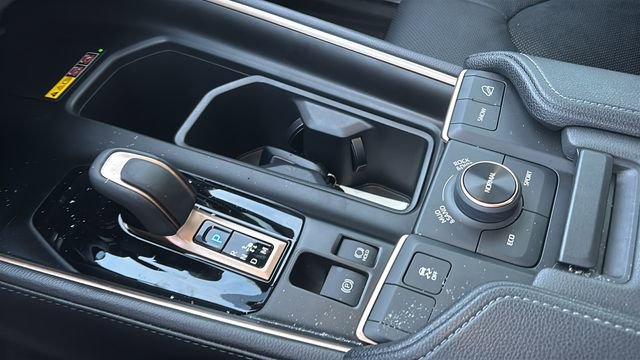 Used 2026 Toyota Grand Highlander MAX Platinum image 25