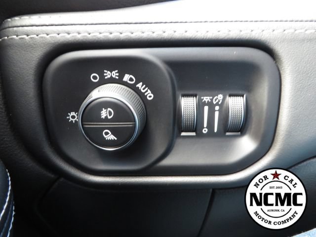 Used 2023 RAM 3500 Limited AWD/4WD image 43