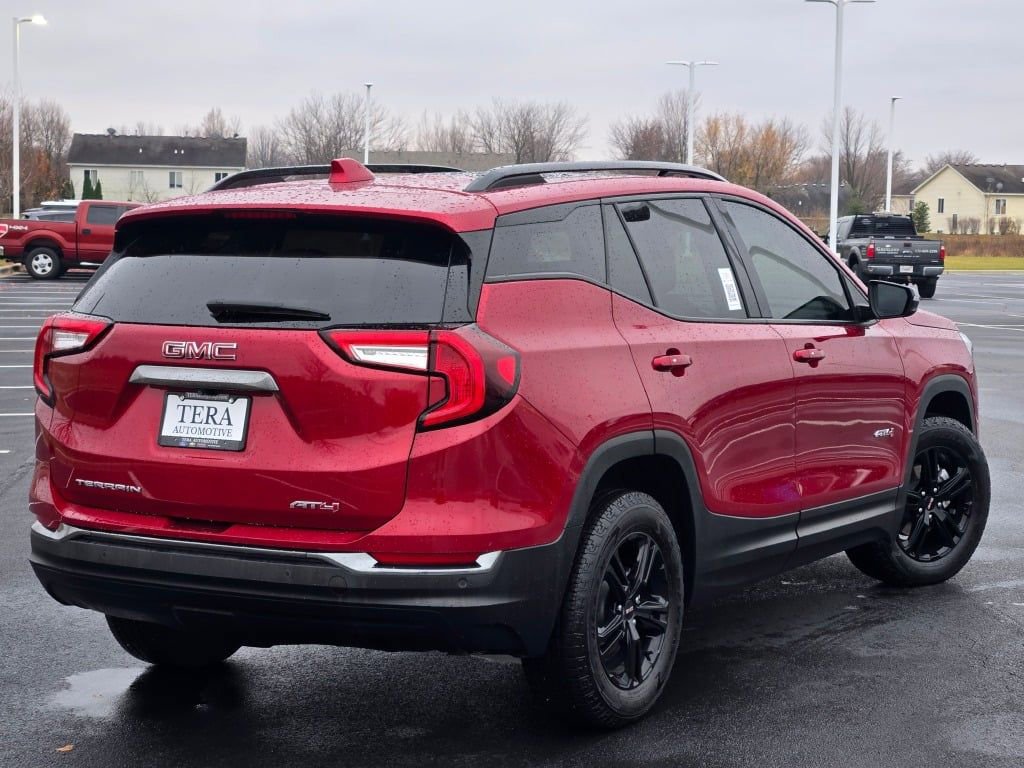 Used 2024 GMC Terrain AT4 w/ Infotainment Package II image 13