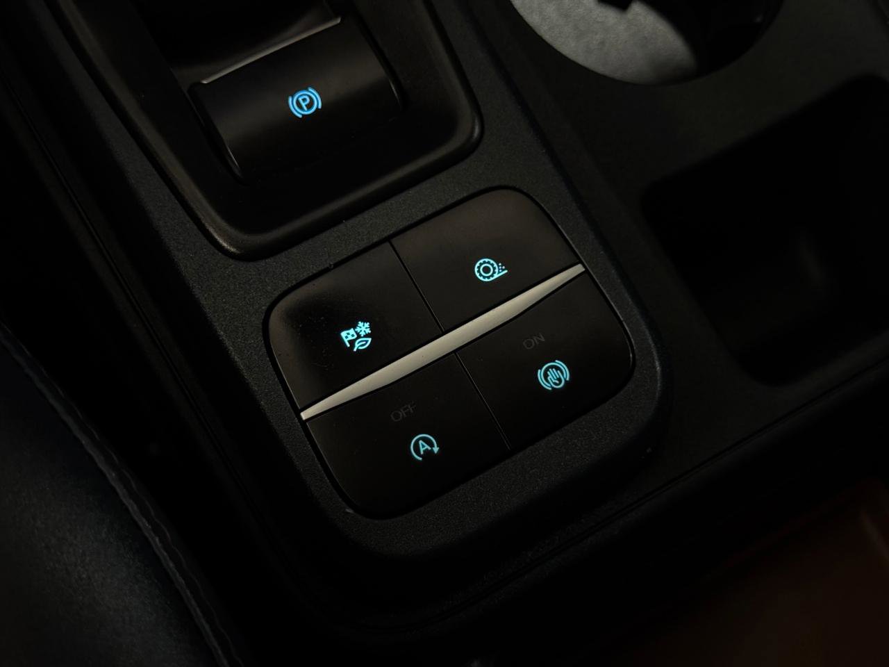 Used 2022 Ford Maverick Lariat w/ Lariat Luxury Package image 31