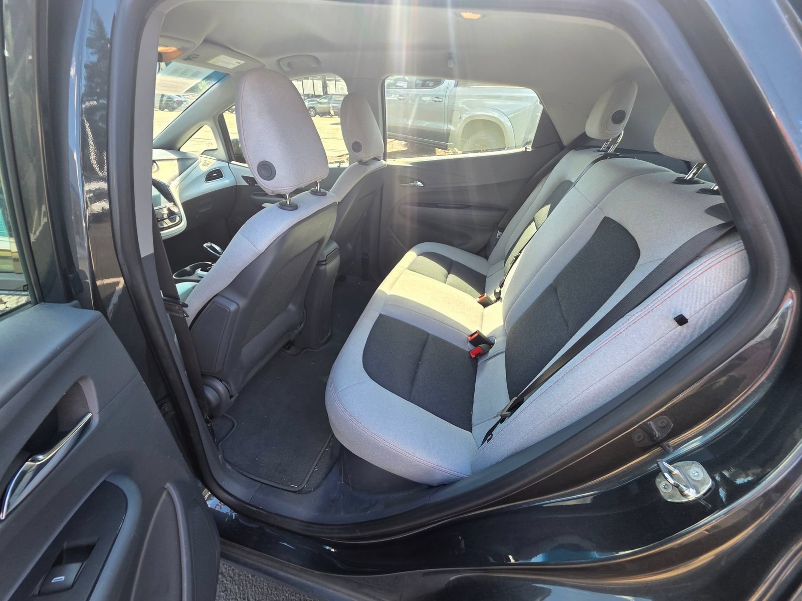 Used 2019 Chevrolet Bolt LT FWD image 13