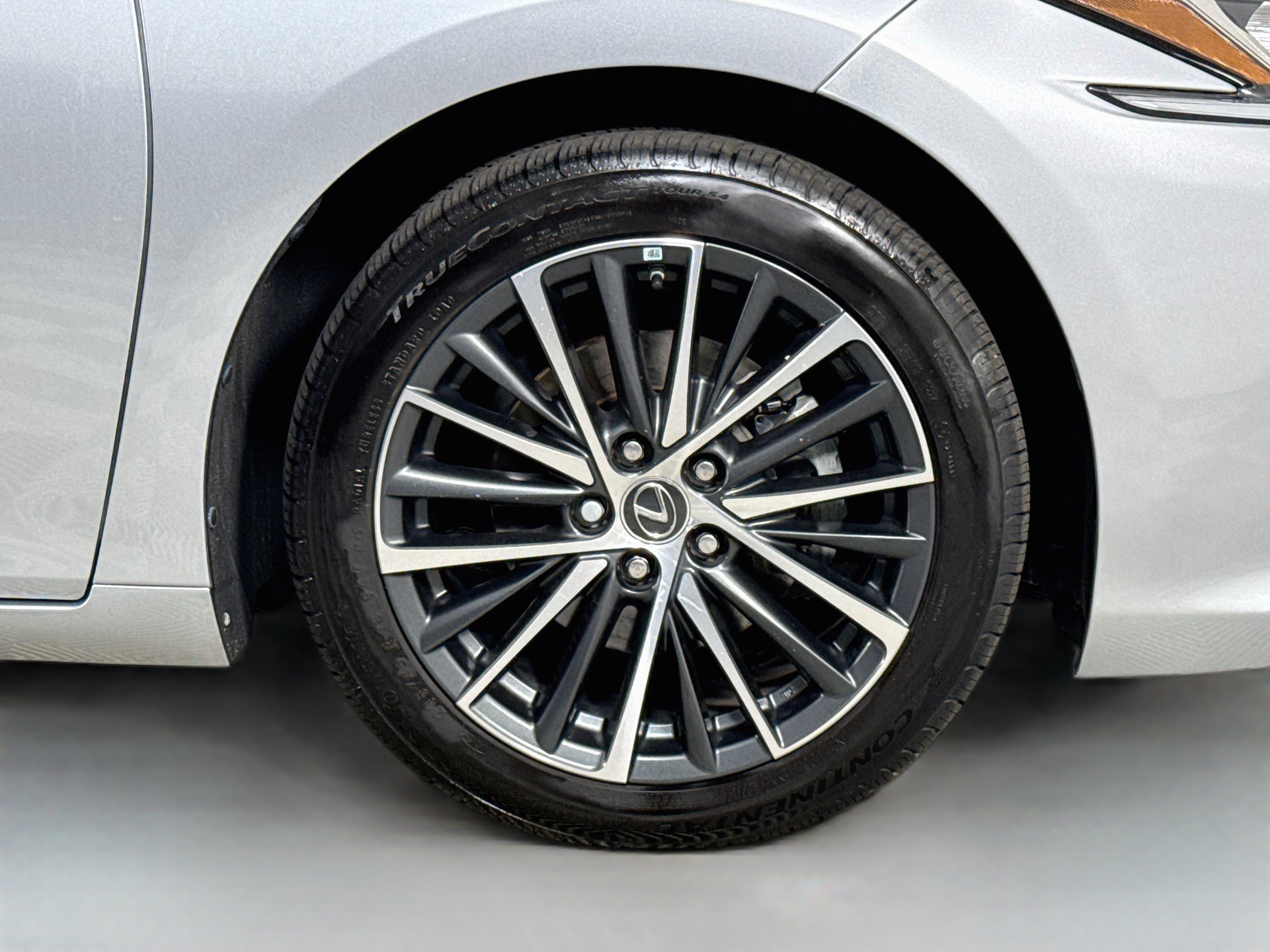 Used 2022 Lexus ES 350 w/ Premium Package FWD image 32