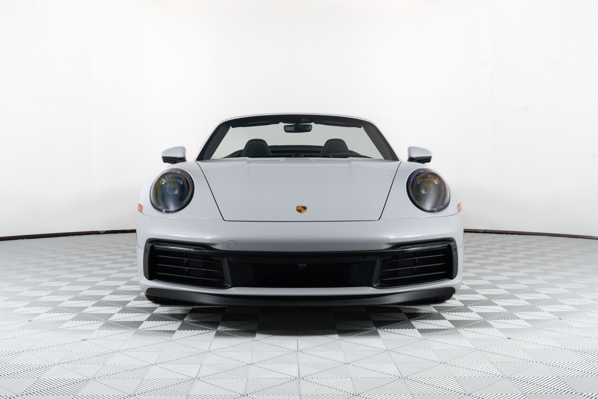 Used 2024 Porsche 911 Carrera 4S image 2