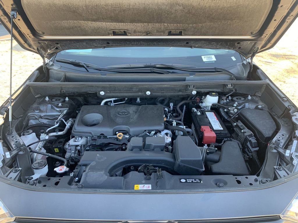Used 2024 Toyota RAV4 XLE image 28