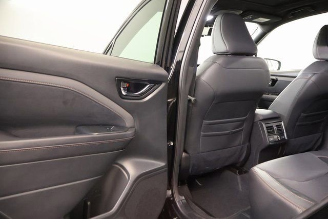 Used 2025 Subaru Forester Touring w/ Popular Package - Touring image 25