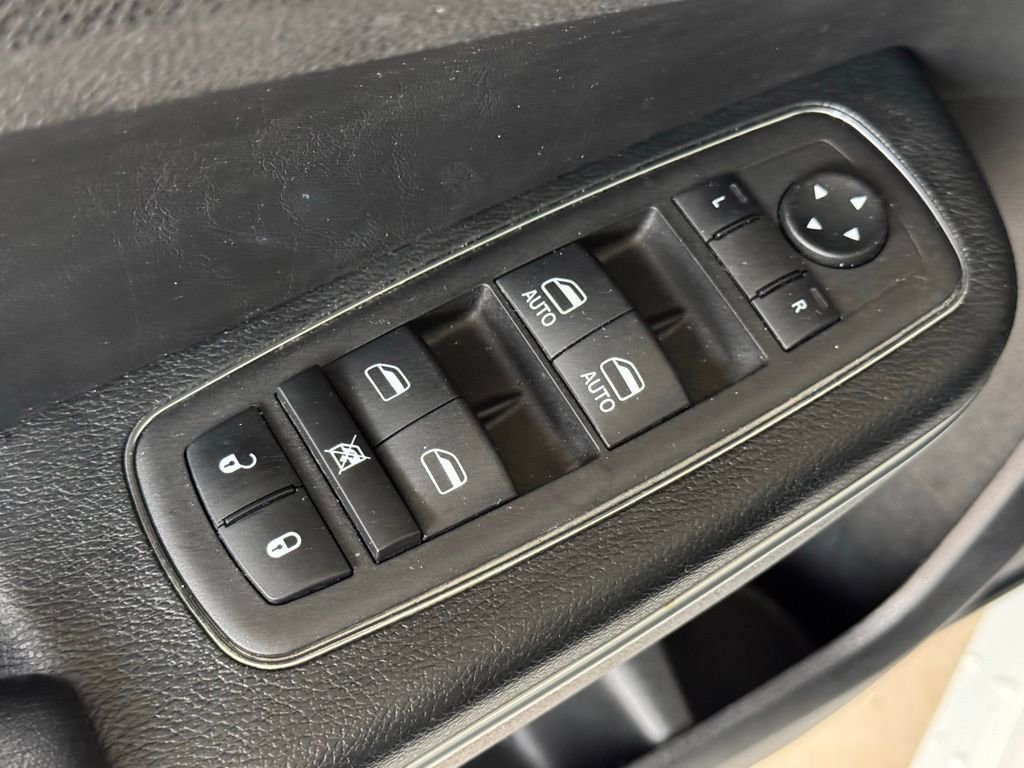 Used 2023 Chrysler 300 S RWD image 24