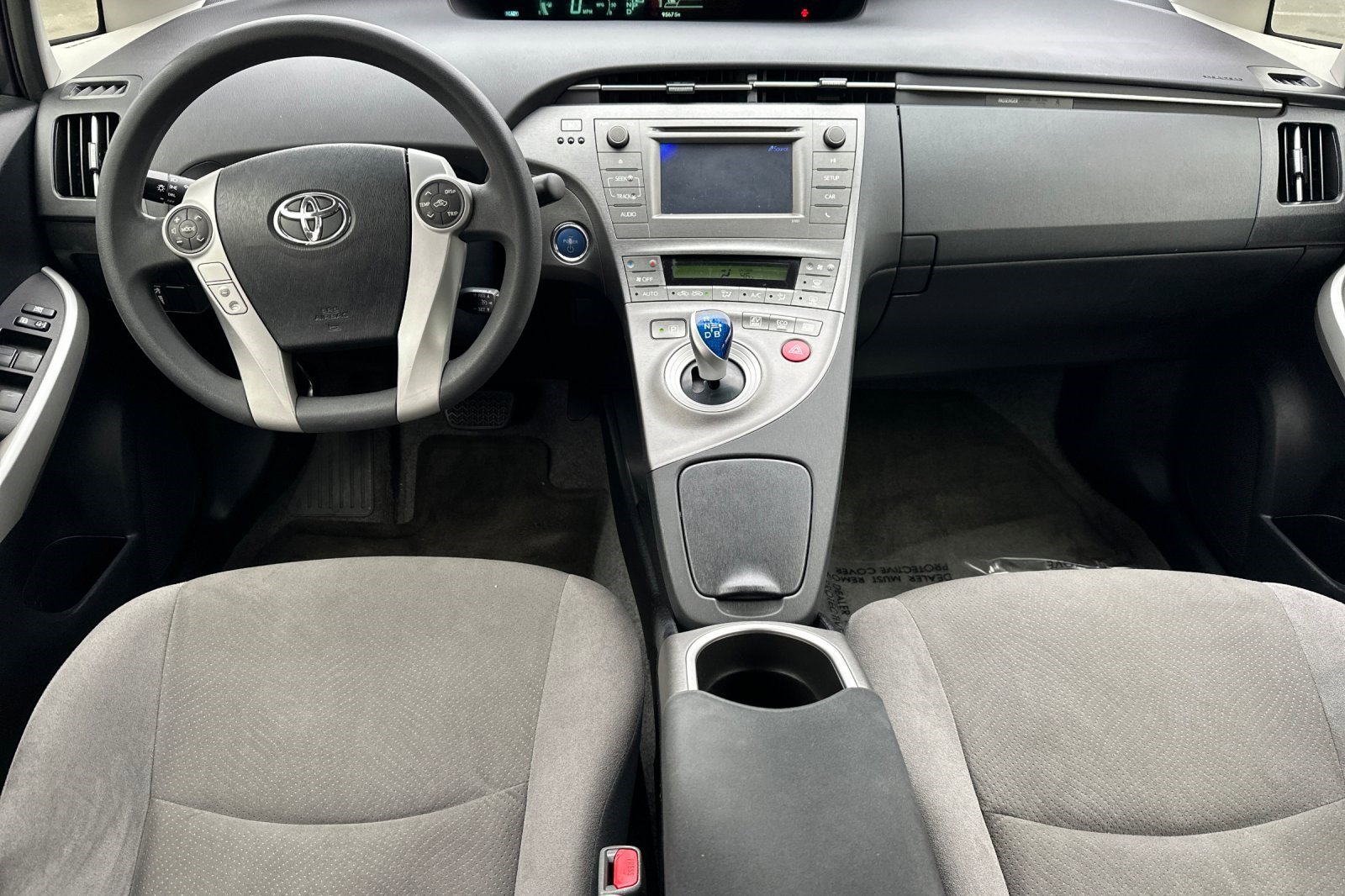 Used 2015 Toyota Prius Two image 16