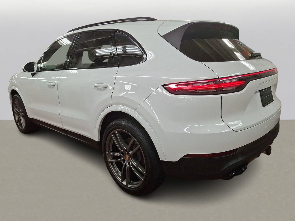 Used 2023 Porsche Cayenne image 5